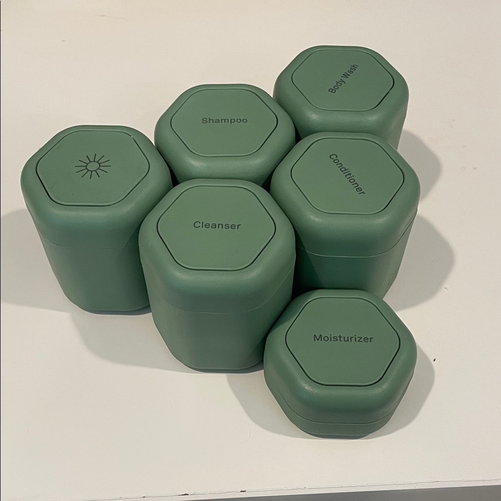 Cadence, Green Bath & Body Travel Capsules
